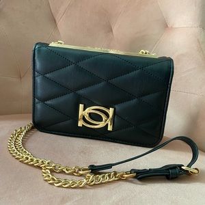 Bebe crossbody